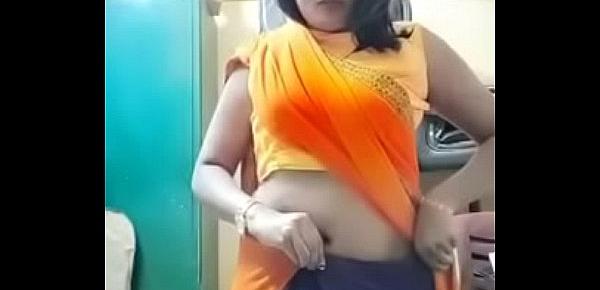  Swathi naidu exchanging saree by showing boobs,body parts and getting ready for shoot part-2